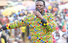 Waluke scolds youth for heckling him